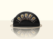 Exquisite Fan Clutch - Black