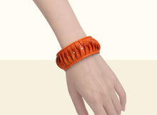 Shimmering Yu Bracelet  - Orange