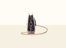 Preorder - Exquisite Fan Clutch - Pearl White and Black
